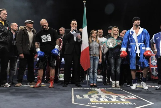 Riva del Garda, 15 Dicembre 2012. Cerimoniale S.Branco Vs Fragomeni II. Foto R.Romagnoli